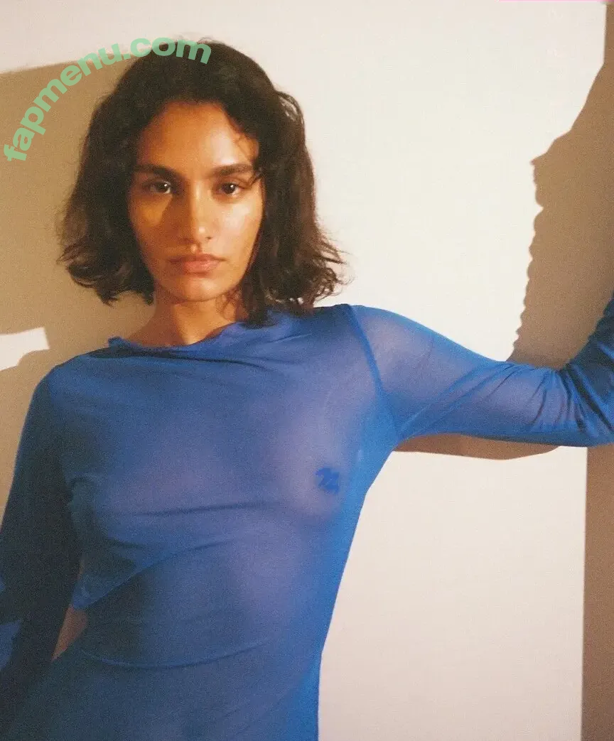 Aiysha Siddiqui nude photo #0013 (Aiysha Siddiqui)