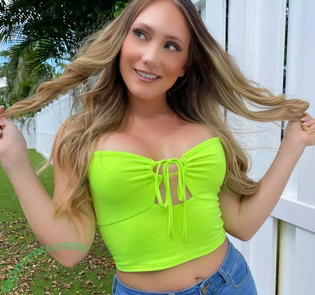 AJ Applegate nude photo #0315 (AJsApplebooty / ajapplegatelive / ajapplegatetv / ajapplegatevip / realajapplegate)