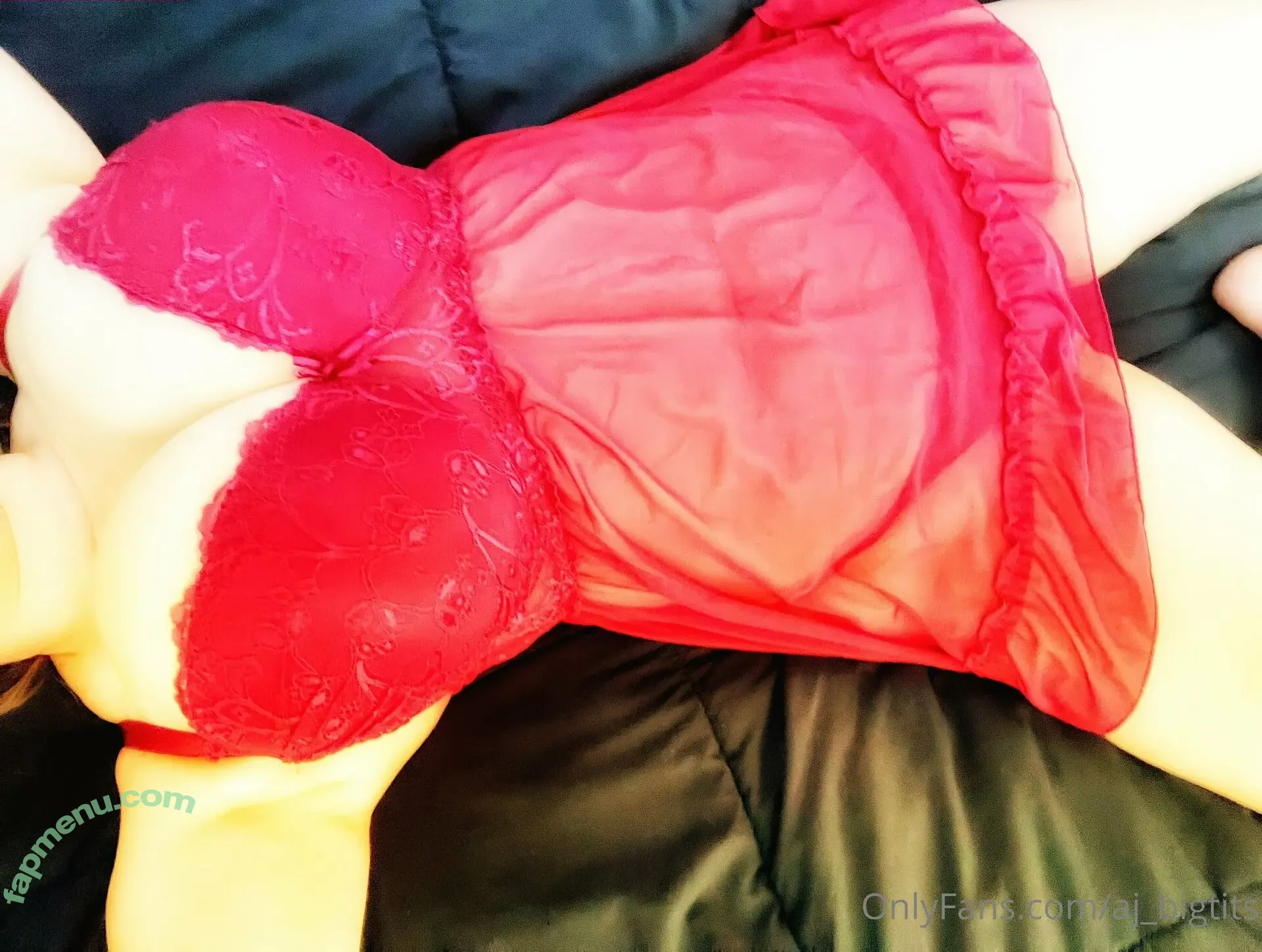aj_bigtits nude photo #0005 (bigtitsbiggerdreams)