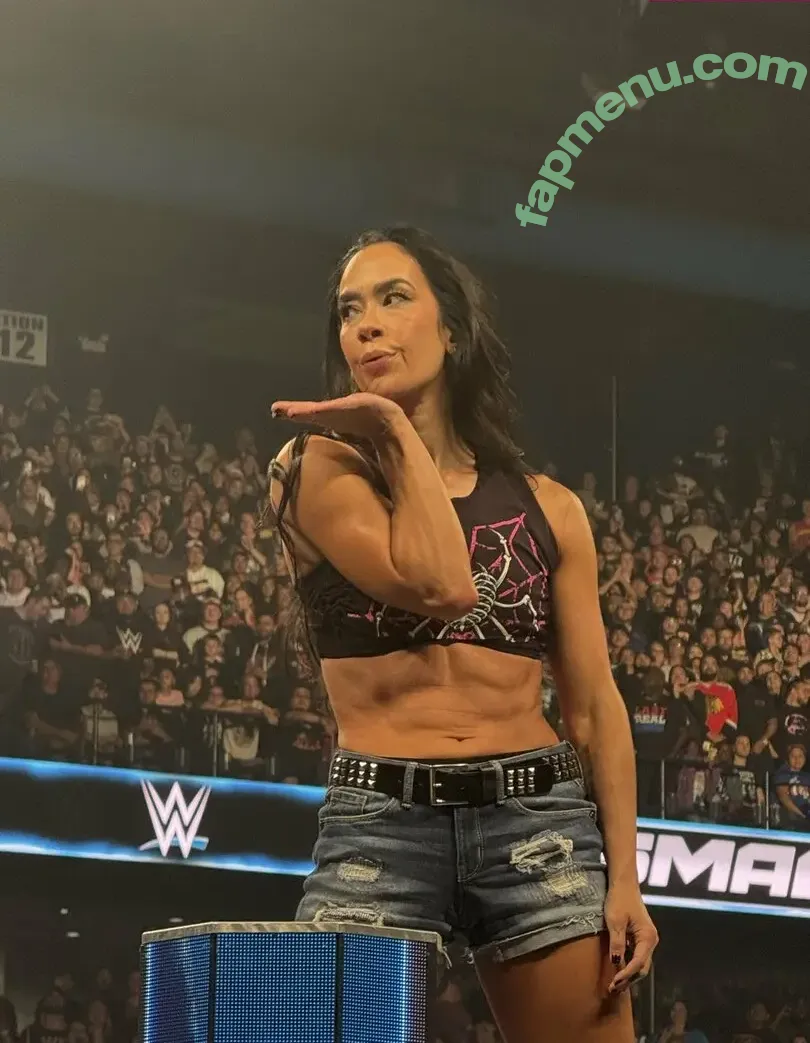 Aj Lee nude photo #0019 (AJ Mendez / theajmendez)