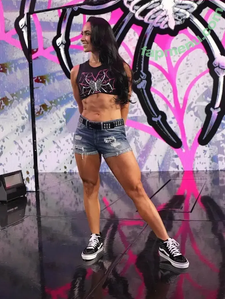 Aj Lee nude photo #0067 (AJ Mendez / theajmendez)