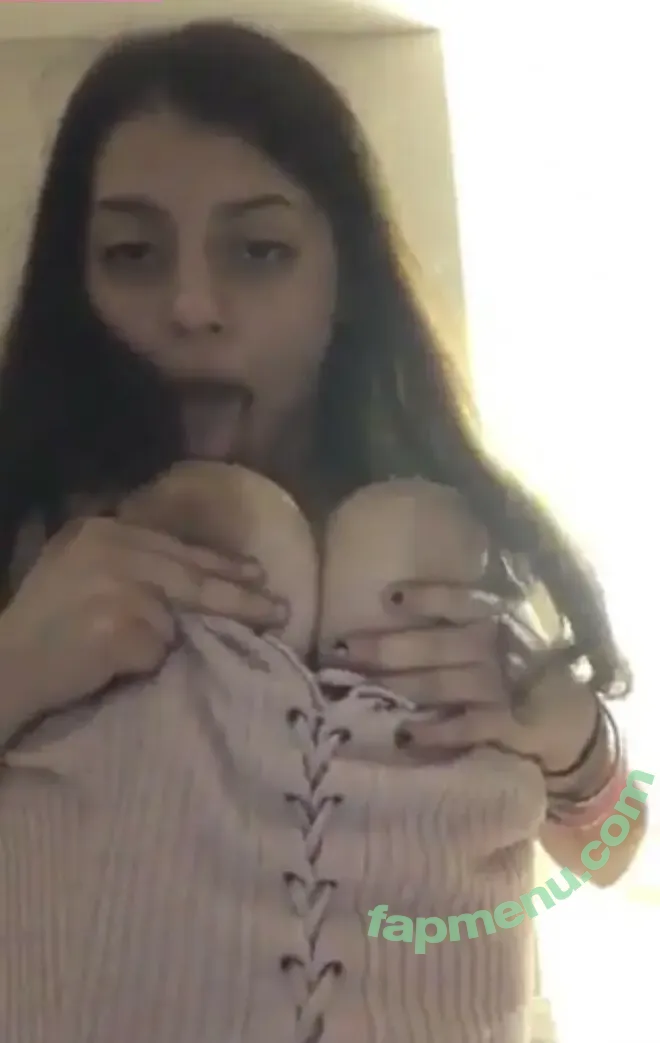 Ajbxopt nude photo #0012 (h0tgxrl / hot69luv)