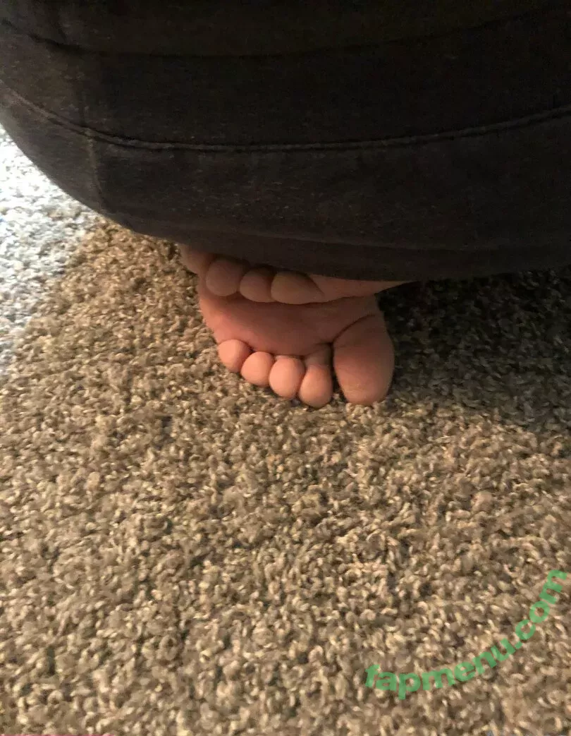 ajonesfeet nude photo #0004 (ajonesfeet2021)