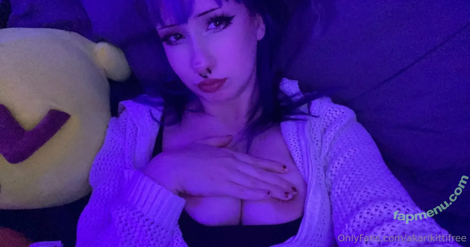 akarikittifree nude photo #0016 (akarikitti)