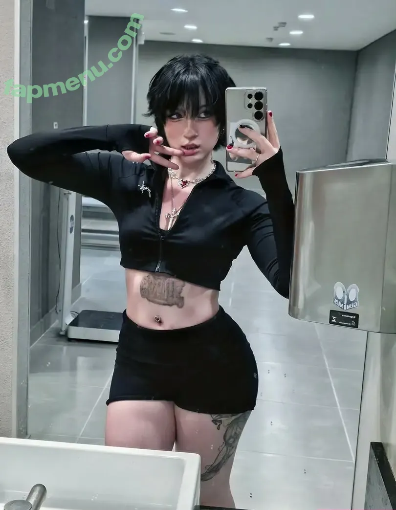 Akemy Sama nude photo #1415 (akemi101xoxo / akemy.sama)