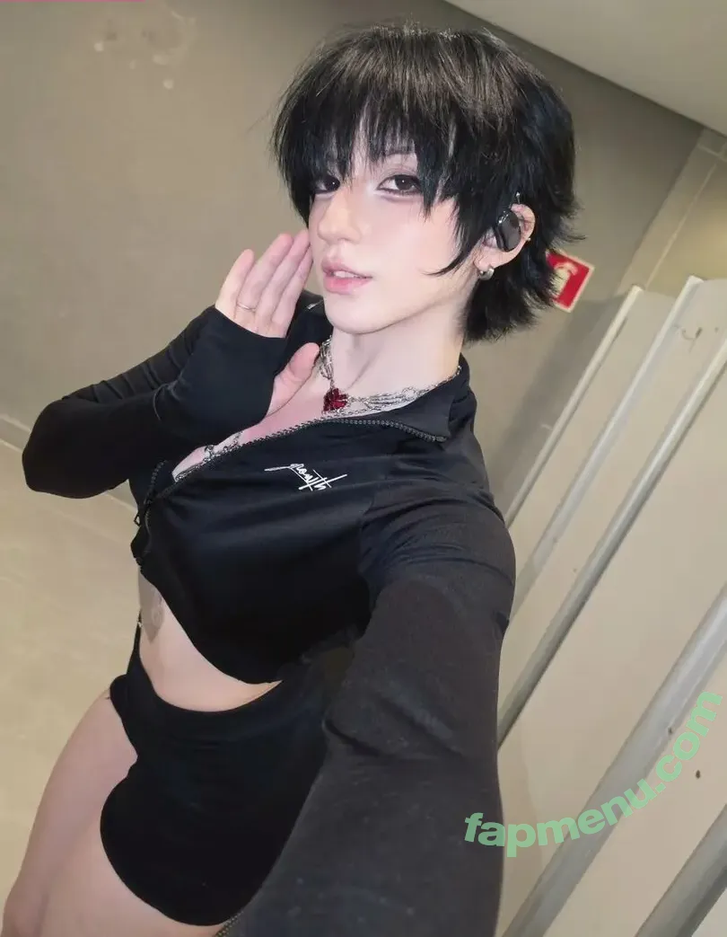 Akemy Sama nude photo #1417 (akemi101xoxo / akemy.sama)