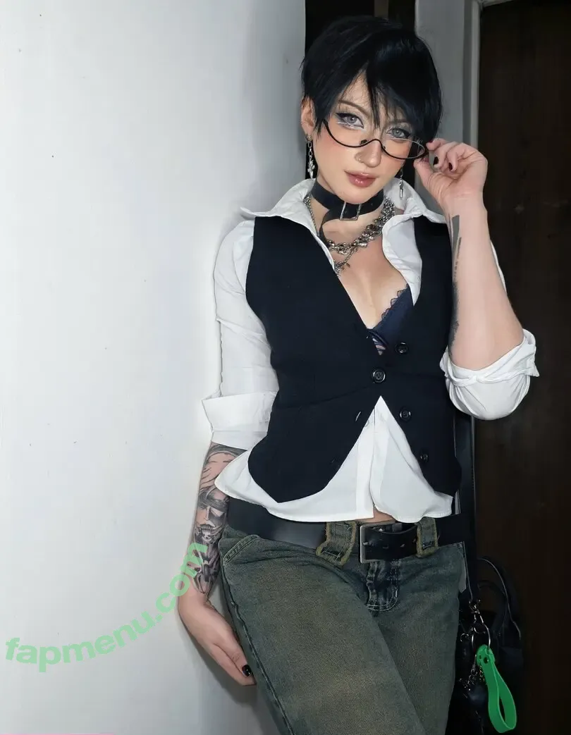 Akemy Sama nude photo #1442 (akemi101xoxo / akemy.sama)