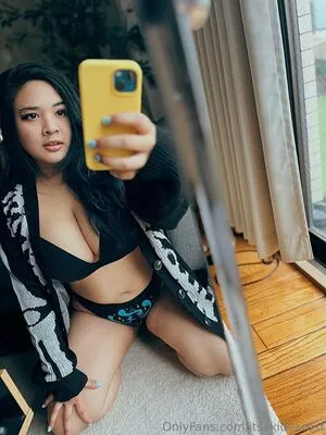 Akidearest / cutelilkitten nude photo #0057