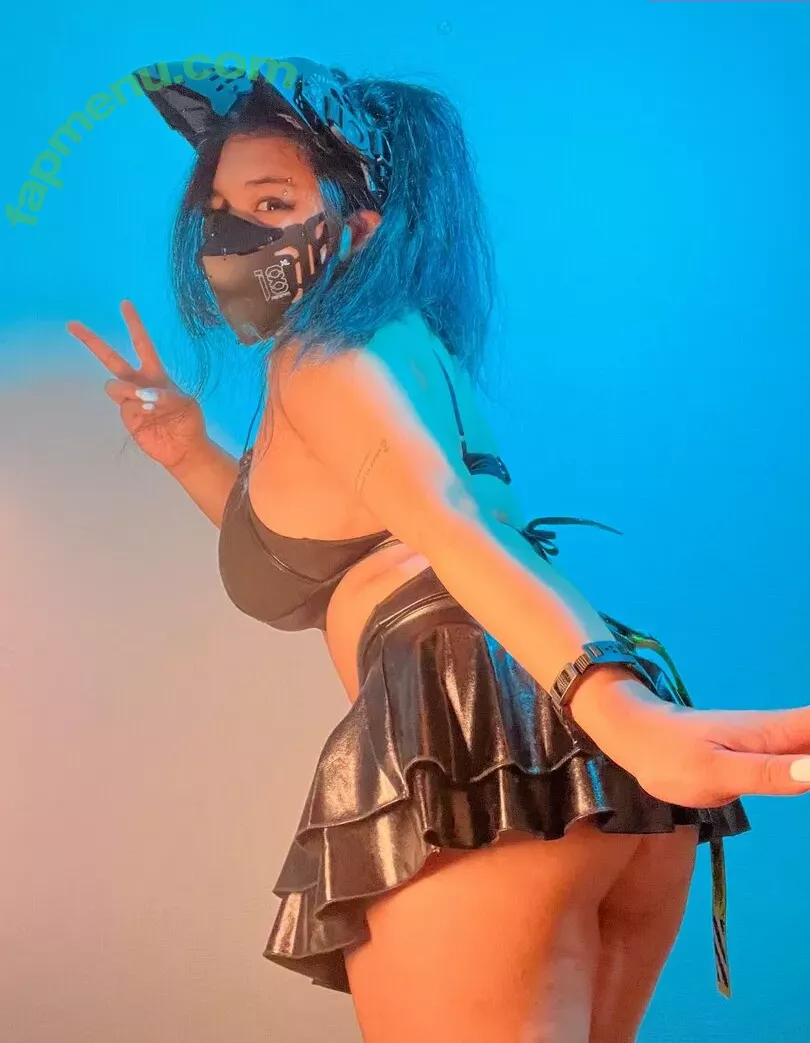 Akidearest nude photo #0078 (cutelilkitten)
