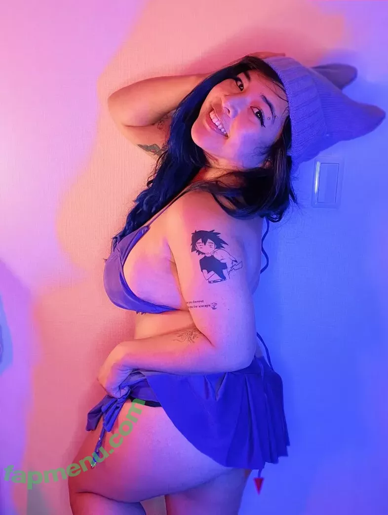 Akidearest nude photo #0311 (cutelilkitten)
