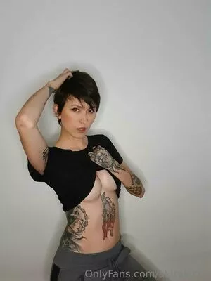  nude photo #0023