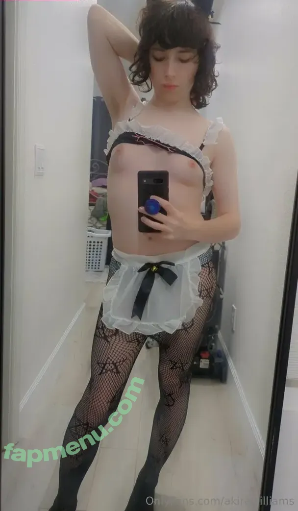 akirawilliams nude photo #0004 (iamnevaehakira)