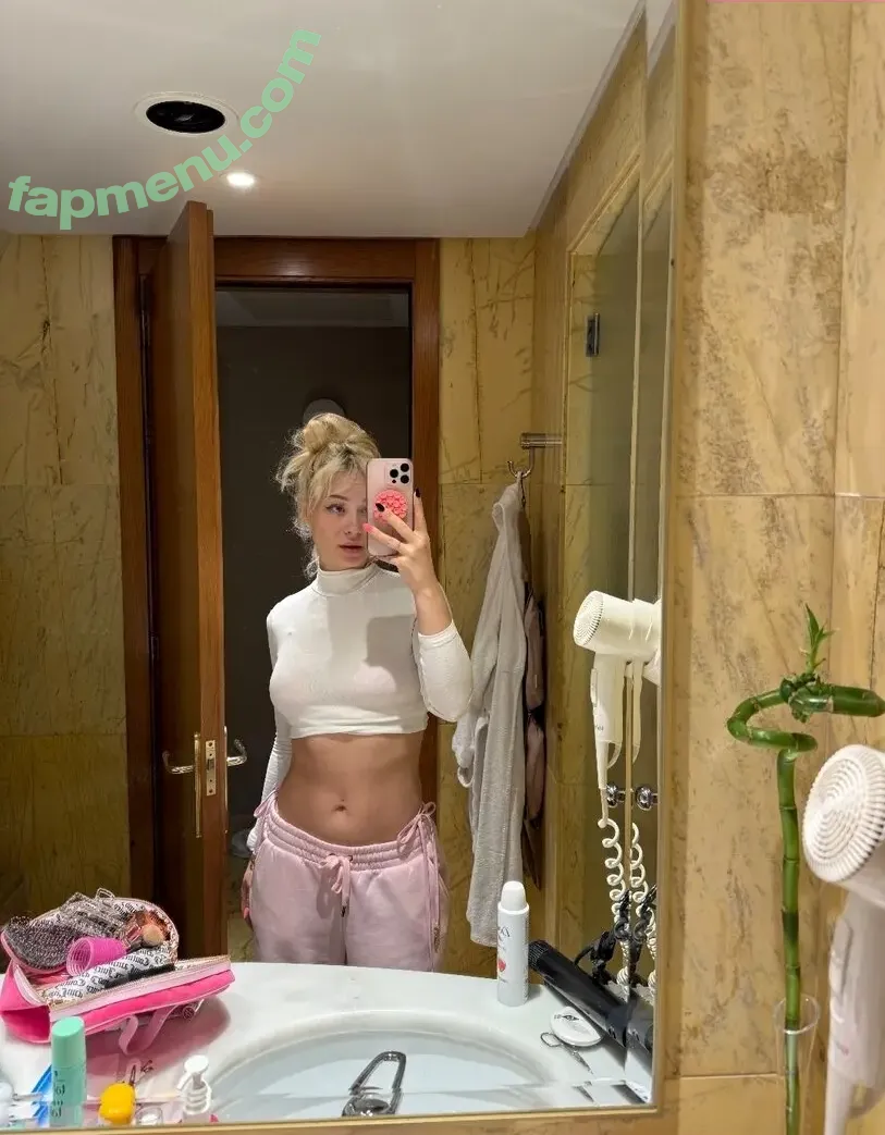 Akkcess nude photo #0004 (Akkcess)
