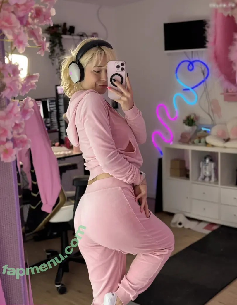 Akkcess nude photo #0007 (Akkcess)