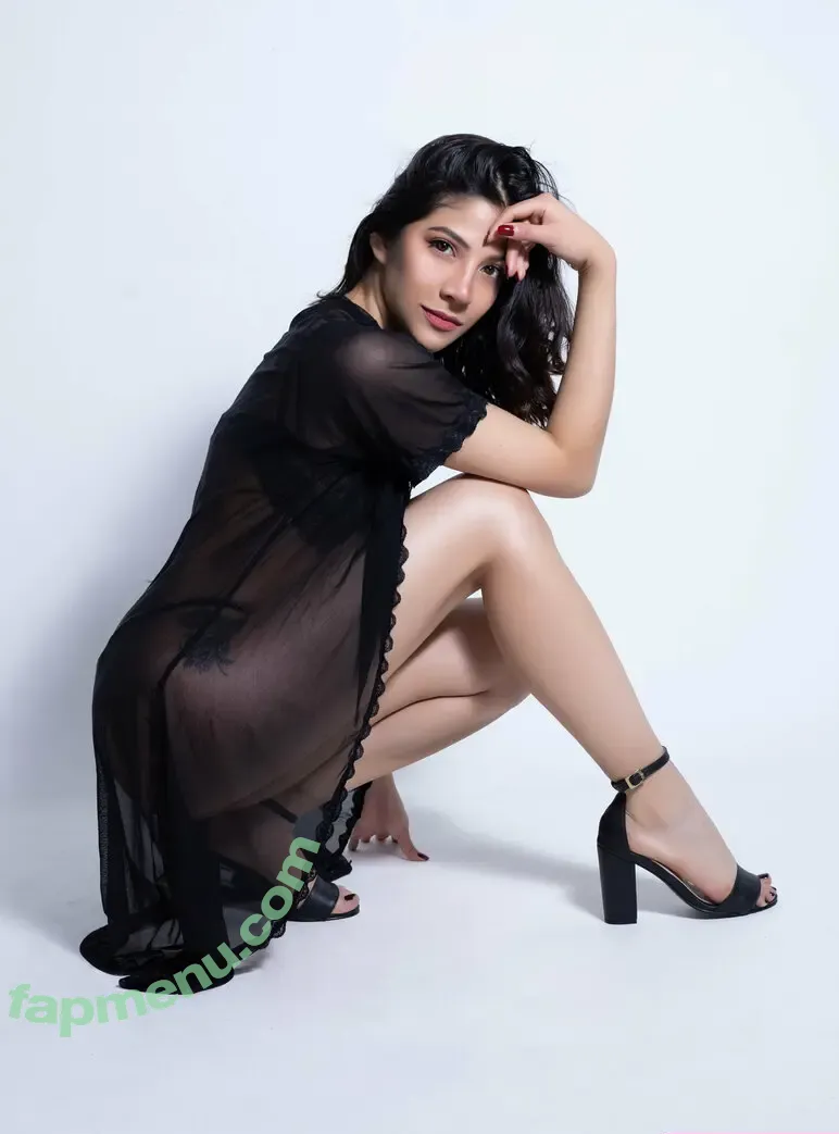 aknahis nude photo #0030 (akna.hi)