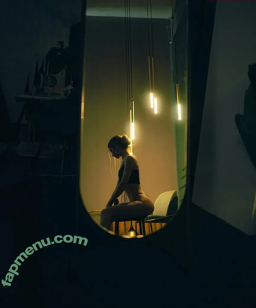 akroshecka nude photo #0001 (akroshecka)