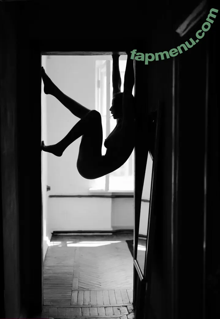 Aksinya_carrot nude photo #1041 (Ксения Антропова)
