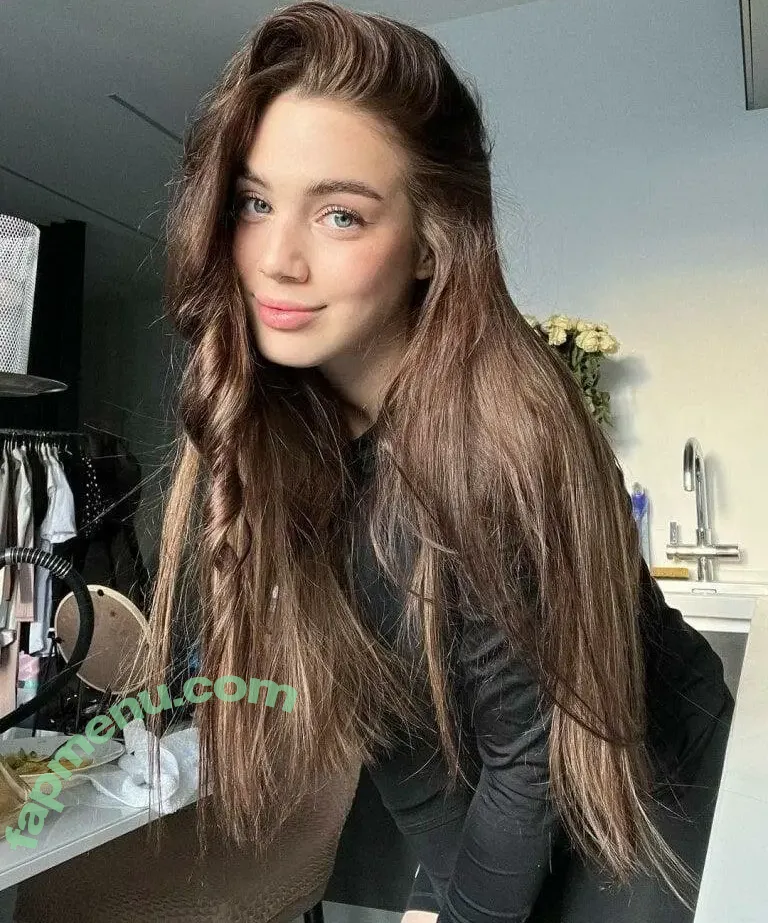 akyuliych nude photo #0435 (anna.utka22)