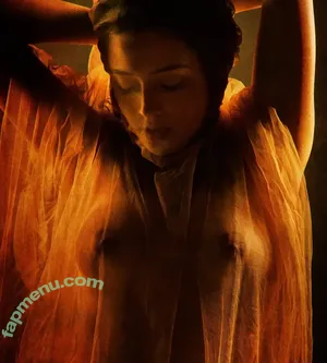 Al1n3 C3rv1 / catarin3ns3 nude photo #0048