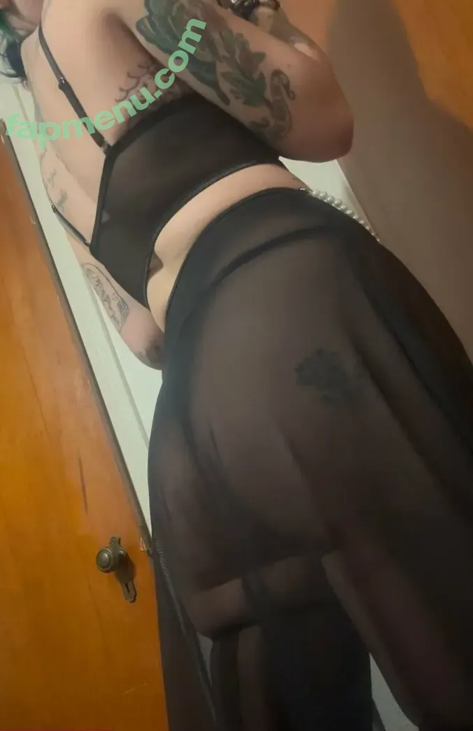 al3xandraa nude photo #0007 (j_al3xandraa)
