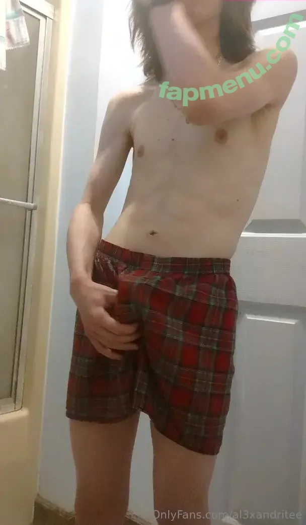 al3xandritee nude photo #0002 (al3xandriae)