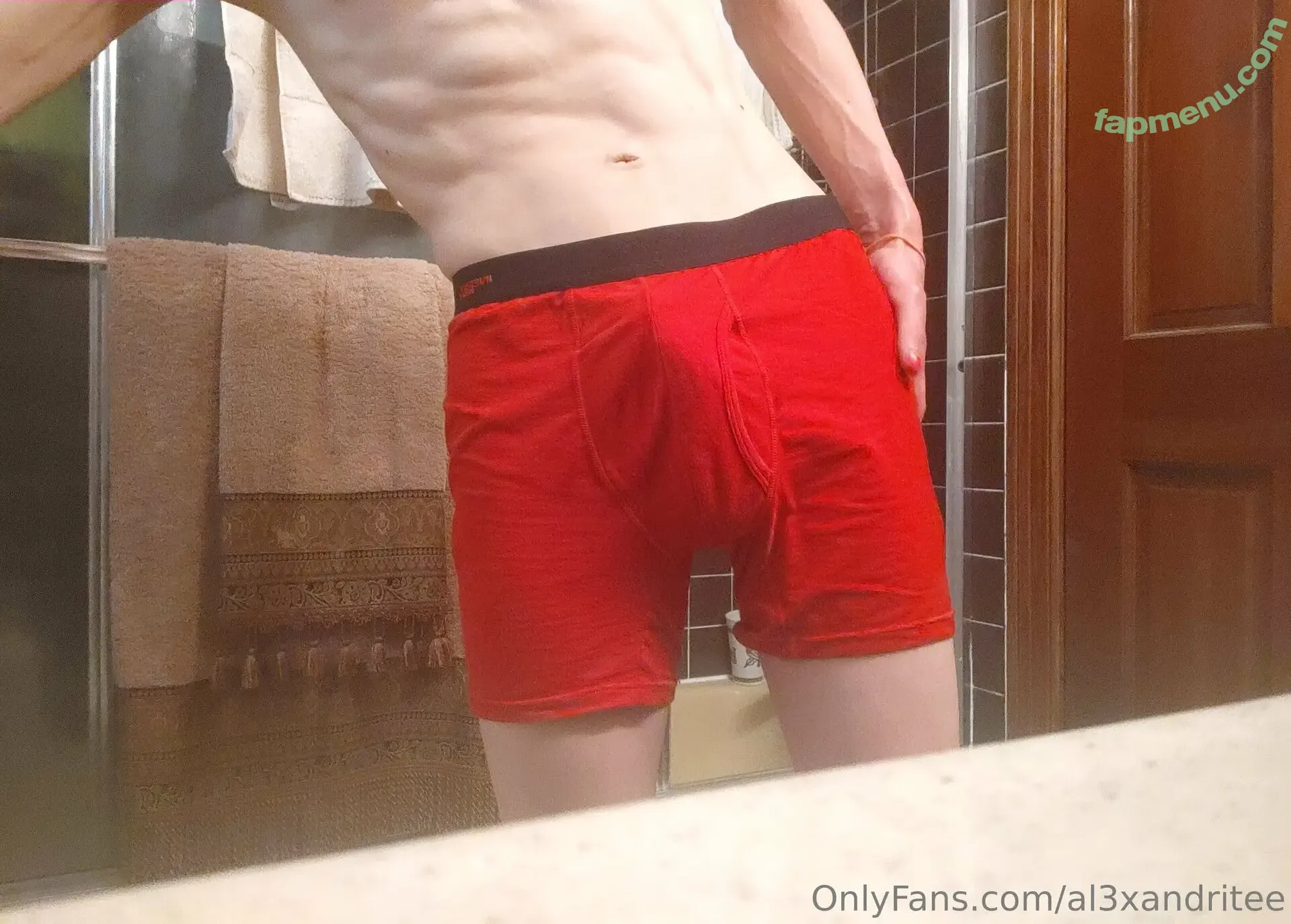al3xandritee nude photo #0022 (al3xandriae)