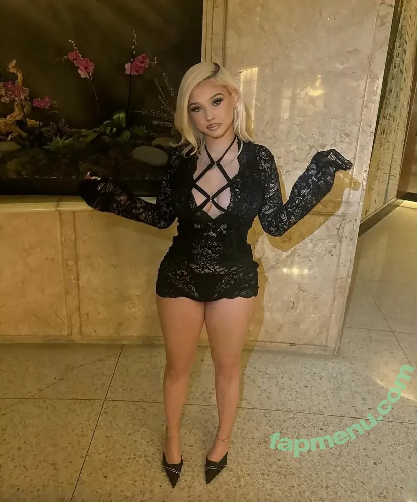Alabama Barker nude photo #0032 (alabamaluellabarker)