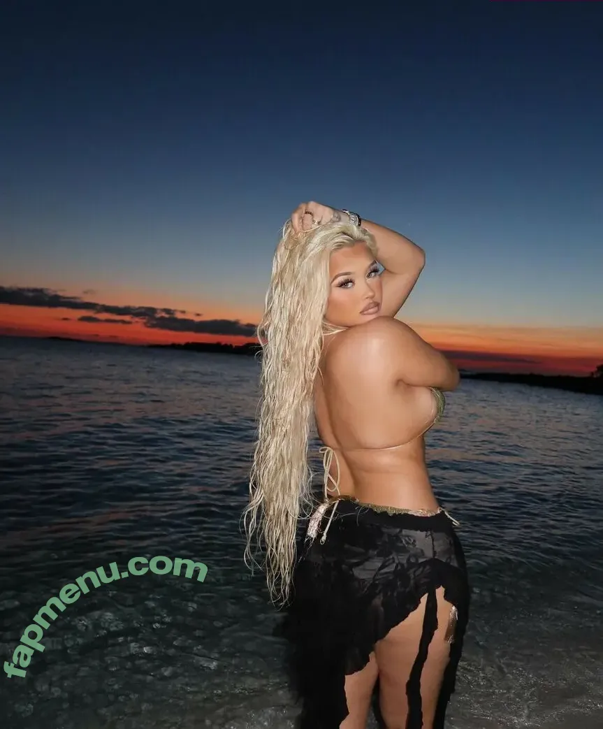 Alabama Barker nude photo #0061 (alabamaluellabarker)