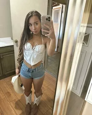 Alahnaly / Alahnalyreal nude photo #0617