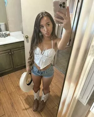 Alahnaly / Alahnalyreal nude photo #0621