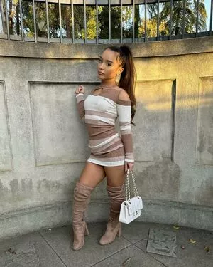 Alahnaly / Alahnalyreal nude photo #0738