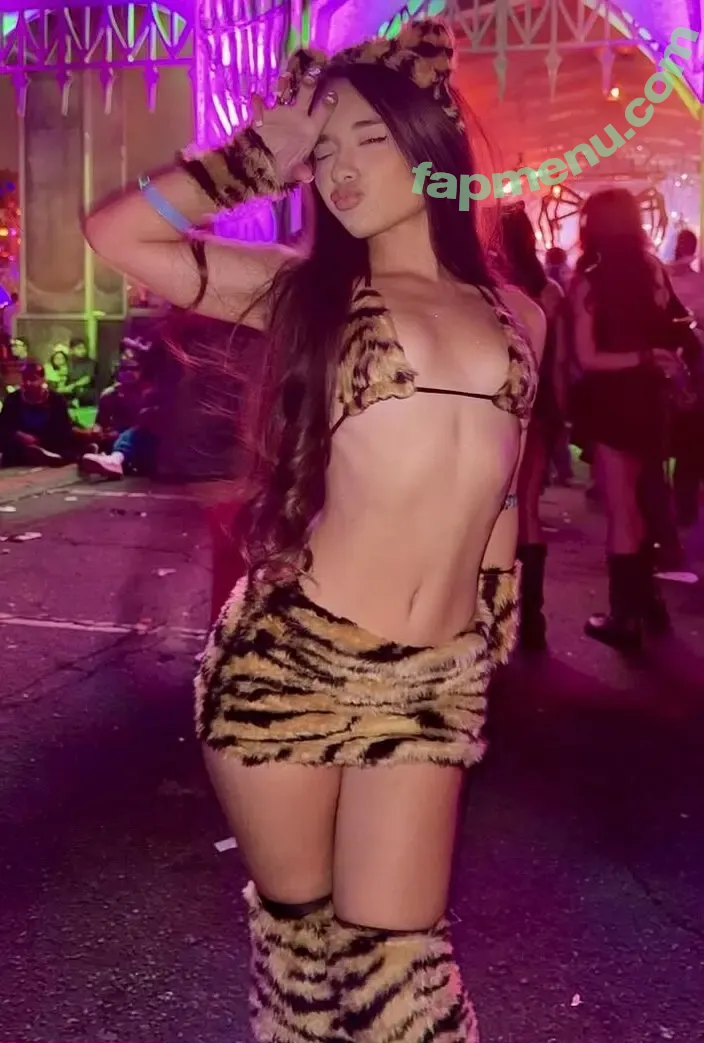 Alahnaly nude photo #1594 (Alahnalyreal)