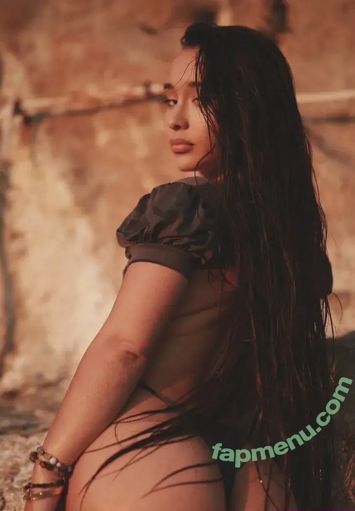 Alahnaly nude photo #1607 (Alahnalyreal)