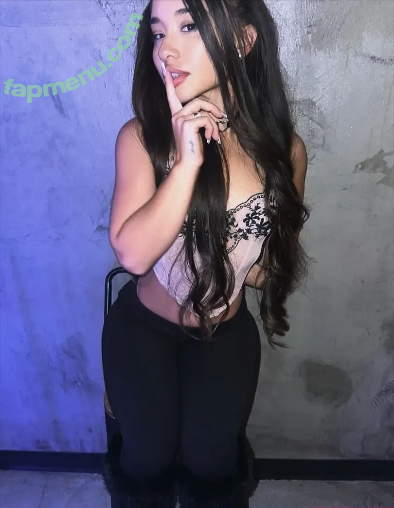 Alahnaly nude photo #1615 (Alahnalyreal)