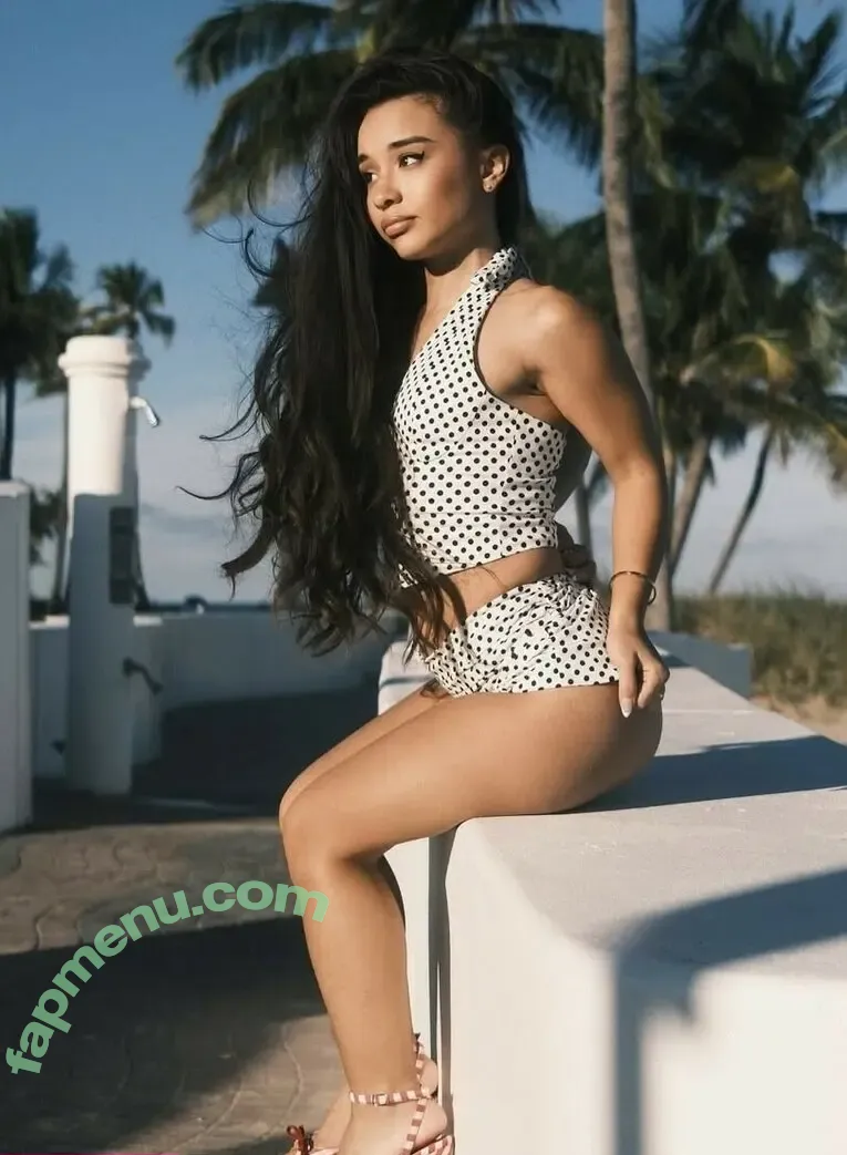 Alahnaly nude photo #1664 (Alahnalyreal)