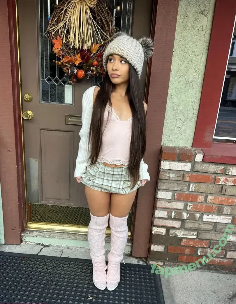 Alahnaly nude photo #1681 (Alahnalyreal)