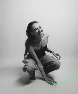 AlaiaJeanneau / Alaïa nude photo #0151