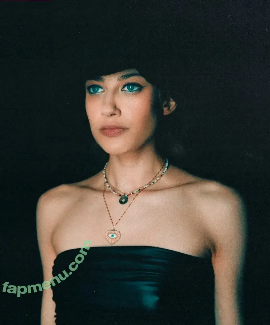 AlaiaJeanneau nude photo #0154 (Alaïa)