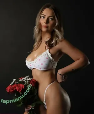 Alaina.paigexo nude photo #0027
