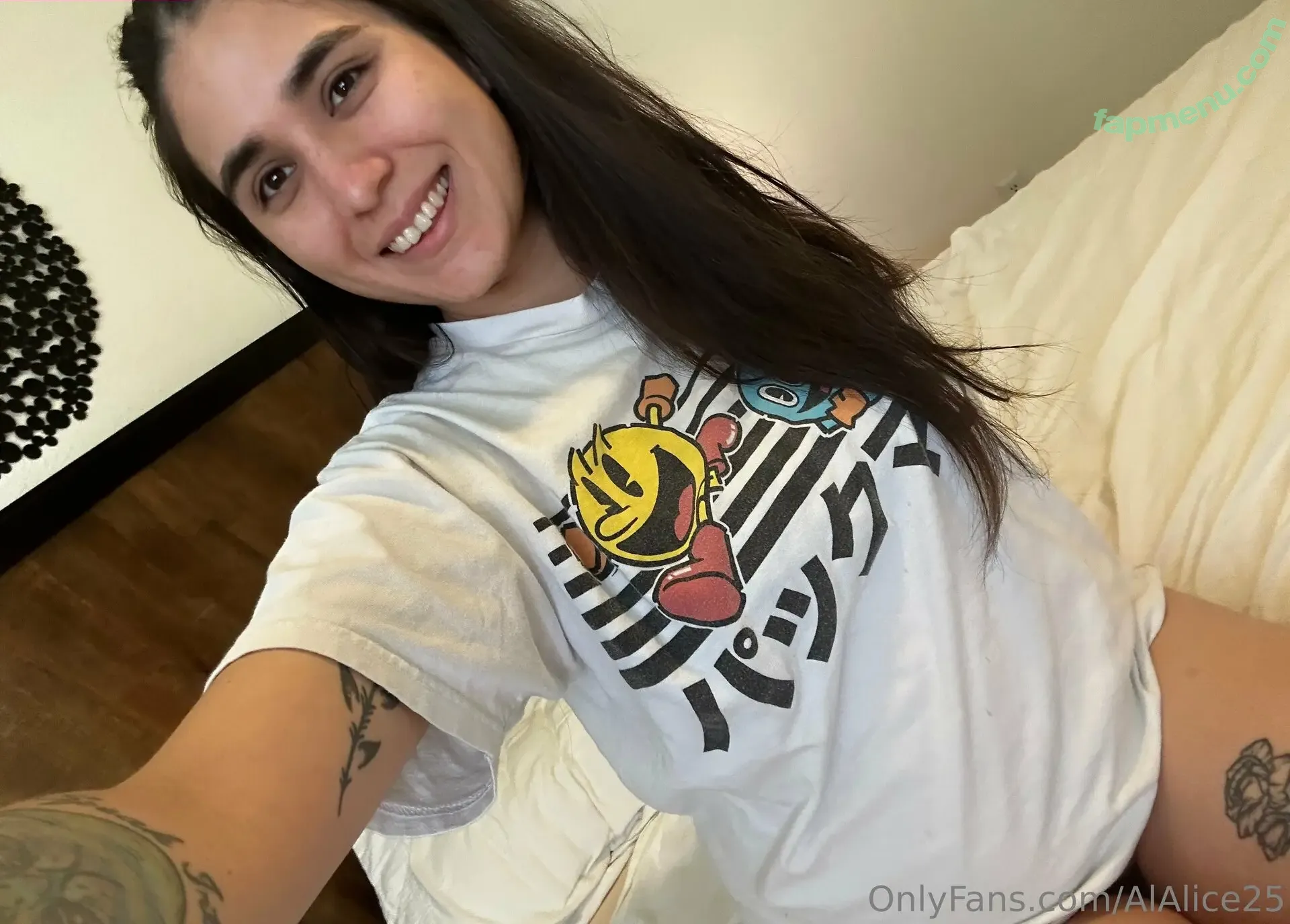 alalice25 nude photo #0047 (alicealice25)