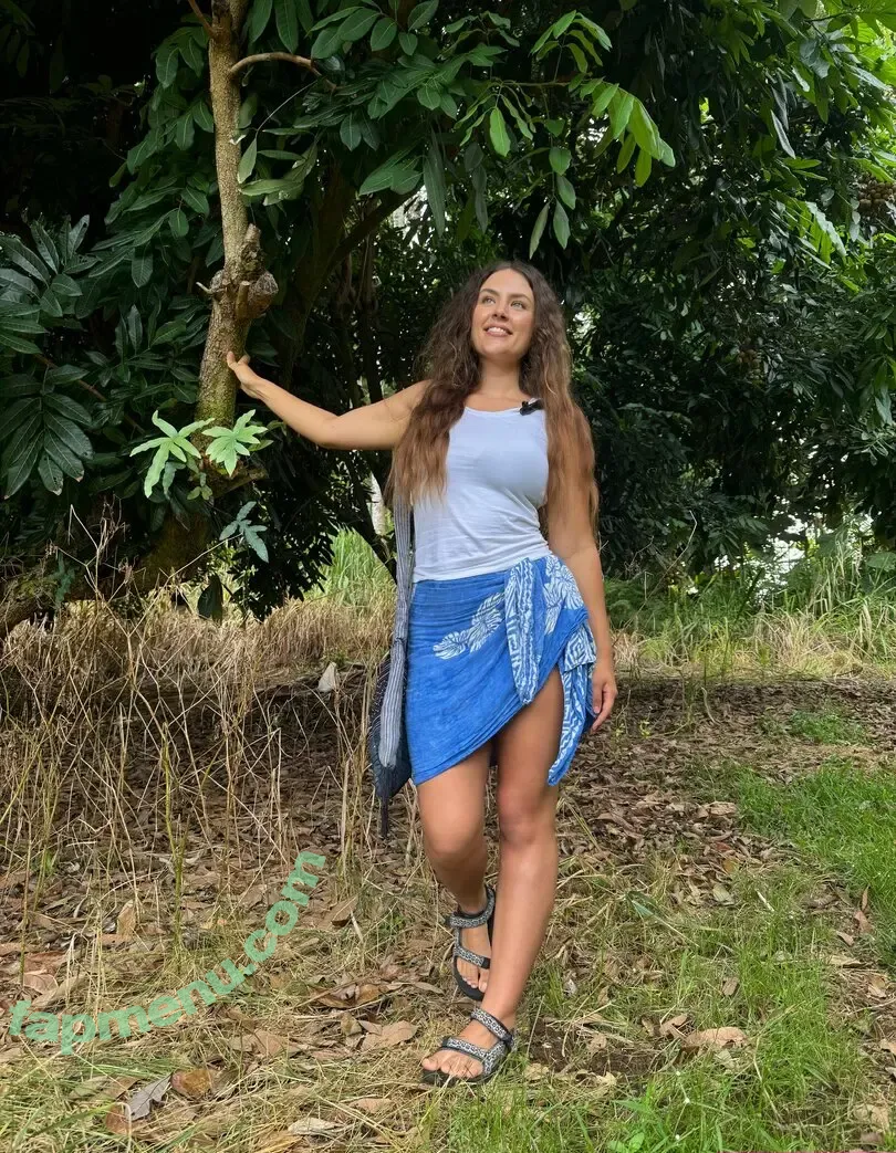 alanainparadise nude photo #0005 (alanainparadise)