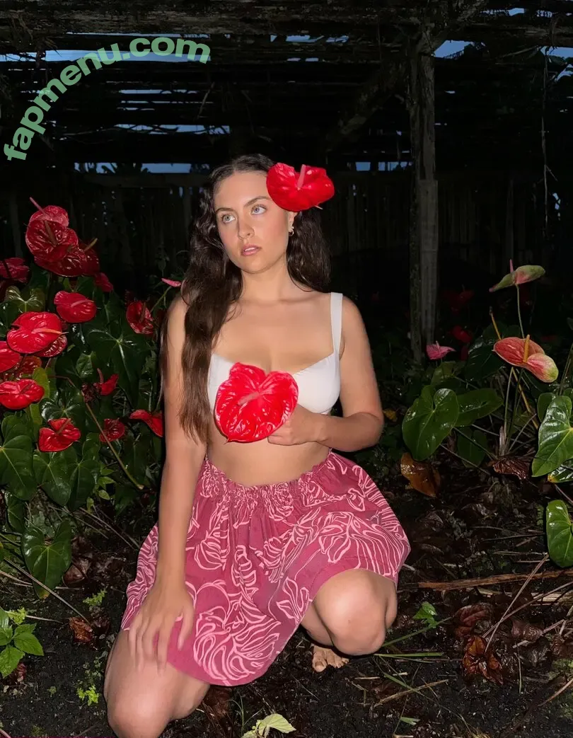 alanainparadise nude photo #0018 (alanainparadise)