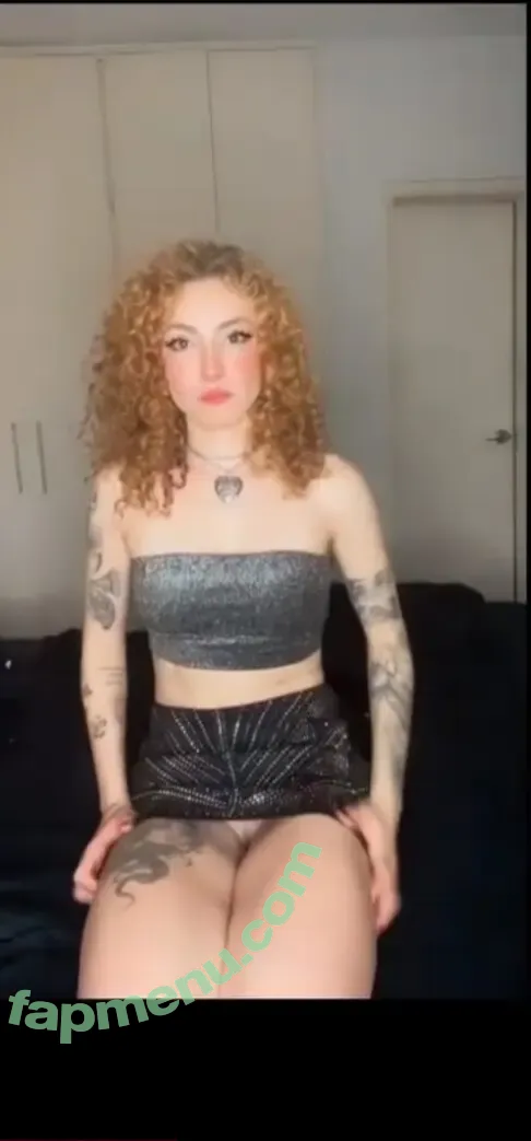 Alanakissr nude photo #0007 (alaina_elliss / alana_kiss)