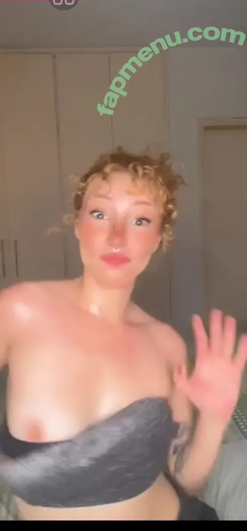 Alanakissr nude photo #0018 (alaina_elliss / alana_kiss)