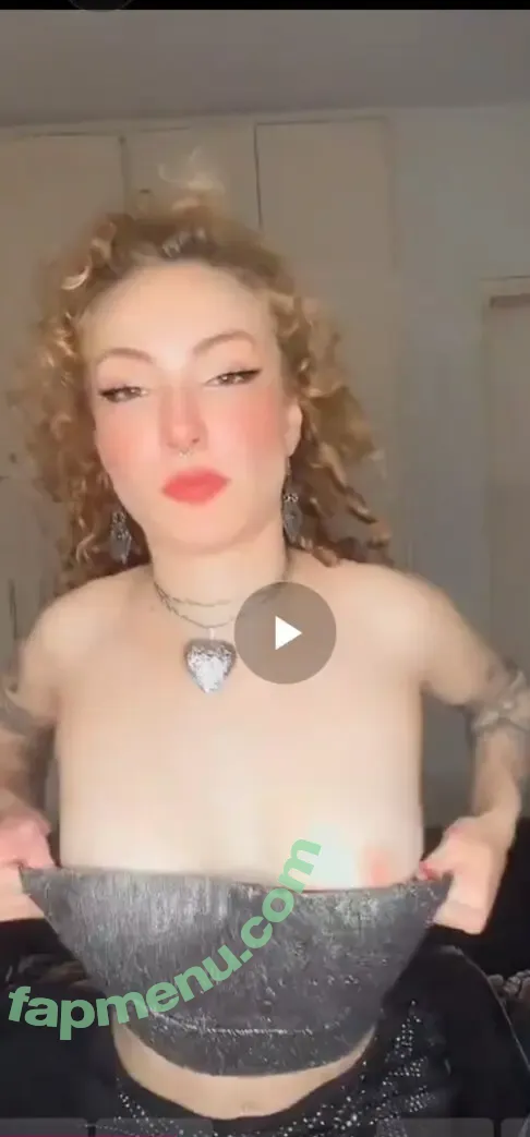 Alanakissr nude photo #0025 (alaina_elliss / alana_kiss)
