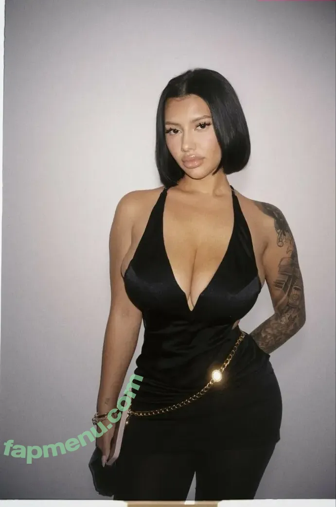 Alanamarriee nude photo #0064 (Alanamarriee)