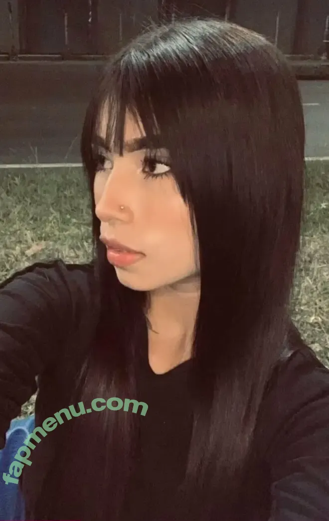 alanaqueeen nude photo #0011 (alanamcqueeen)