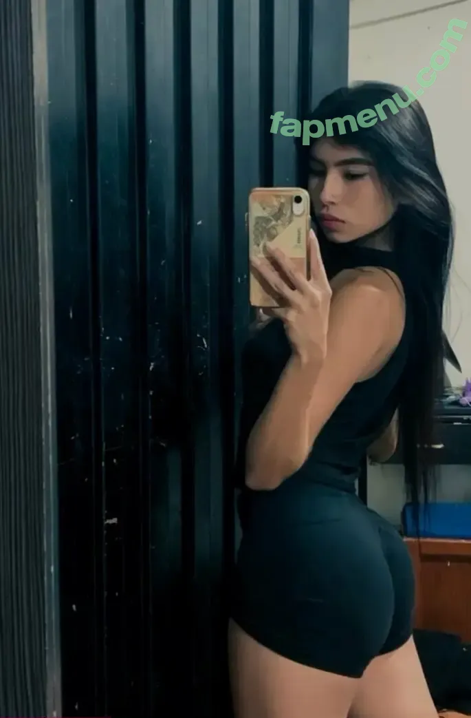 alanaqueeen nude photo #0013 (alanamcqueeen)