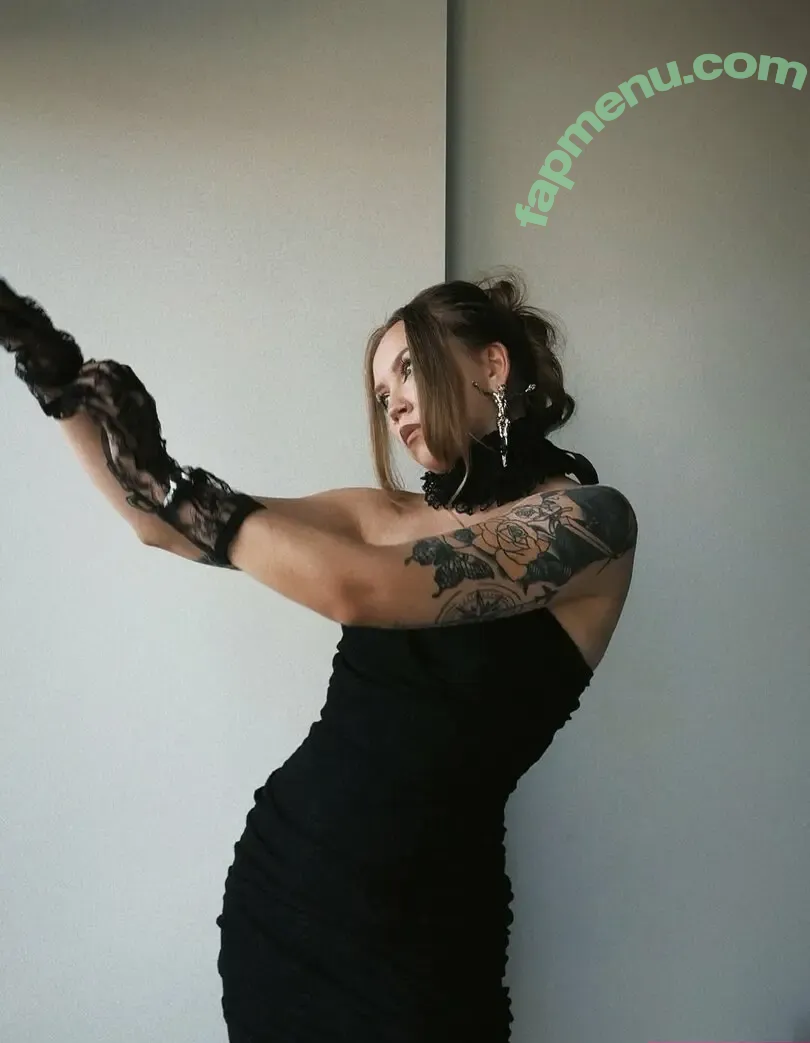 alanazombie nude photo #0044 (Zombie Girl / zombiemodel)