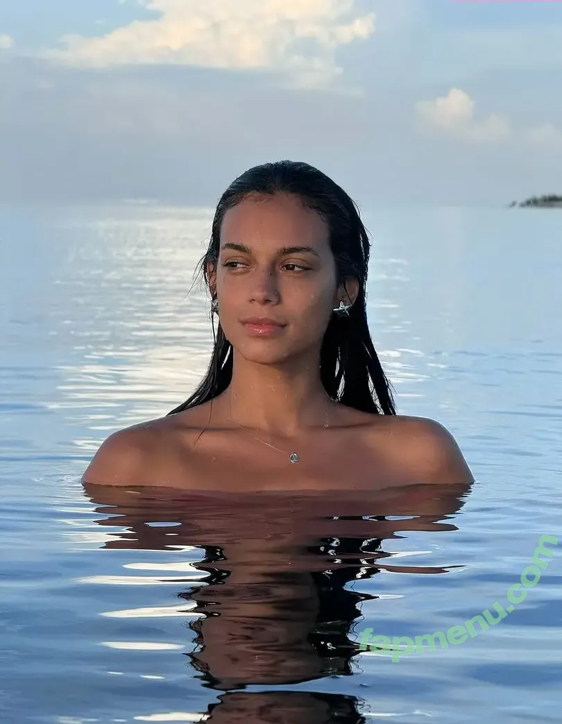 Alane Dias nude photo #0189 (alane)